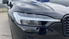 Volvo XC60 2.0 B5P Plus Dark 5dr AWD Geartronic Petrol Estate